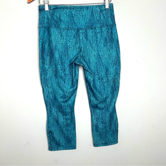 Patagonia cammon thread partnership capri leggings size M turquoise - Picture 5 of 11